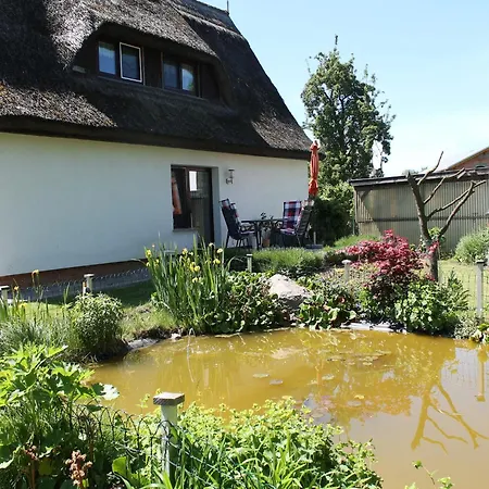 In For Zwei Personen, Cleaning Included Appartement Pepelow